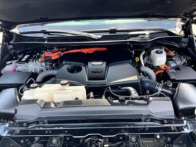 2023 Toyota Tundra Hybrid Platinum