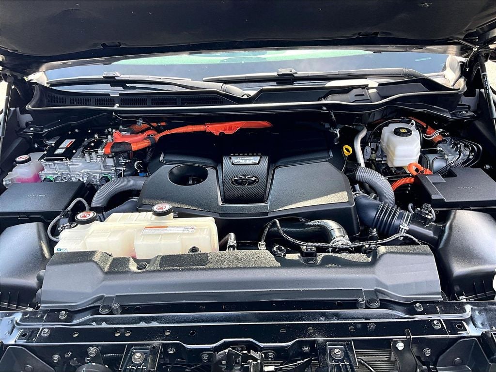 2023 Toyota Tundra Hybrid Platinum