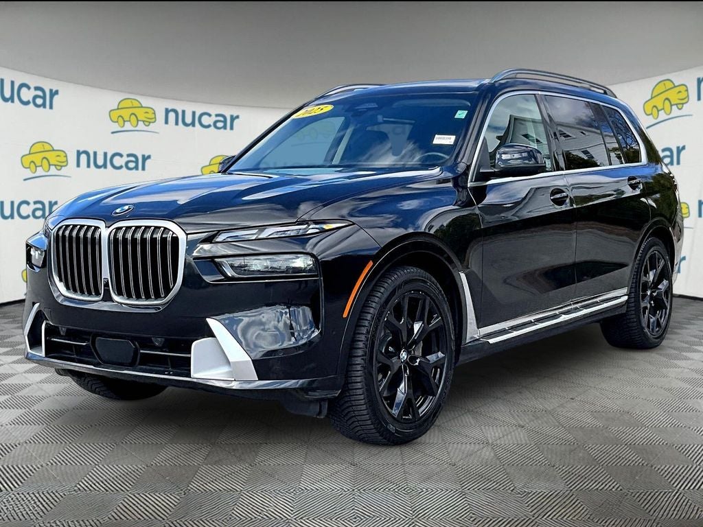 2025 BMW X7 xDrive40i