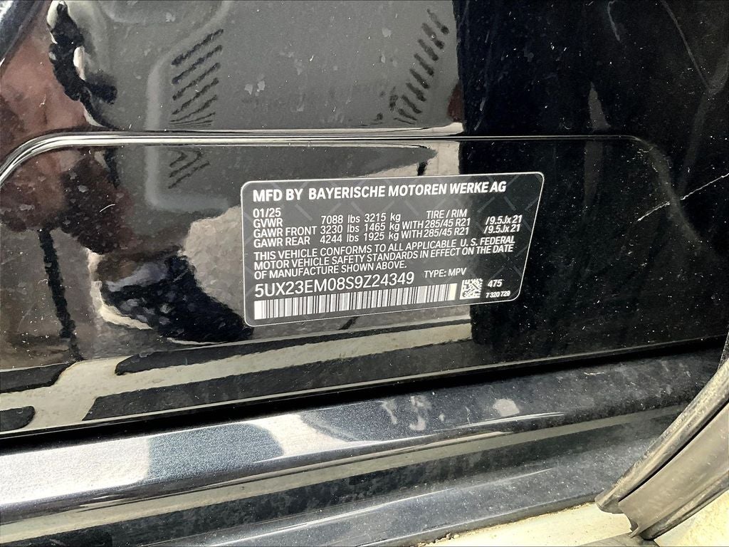 2025 BMW X7 xDrive40i