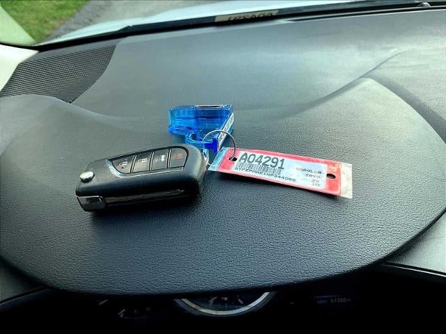 2022 Toyota Corolla LE CVT (Natl)