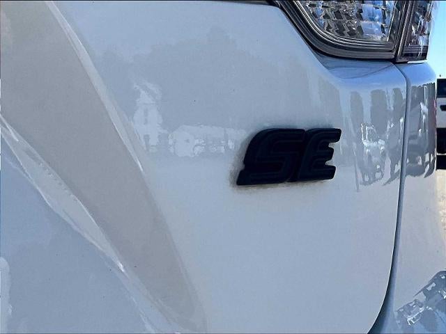 2023 Toyota Corolla SE CVT (Natl)