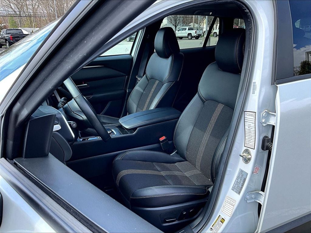 2025 Mazda Mazda CX-50 2.5 S Premium Package