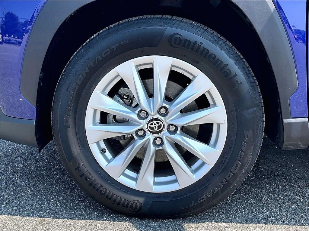2023 Toyota Corolla Cross LE