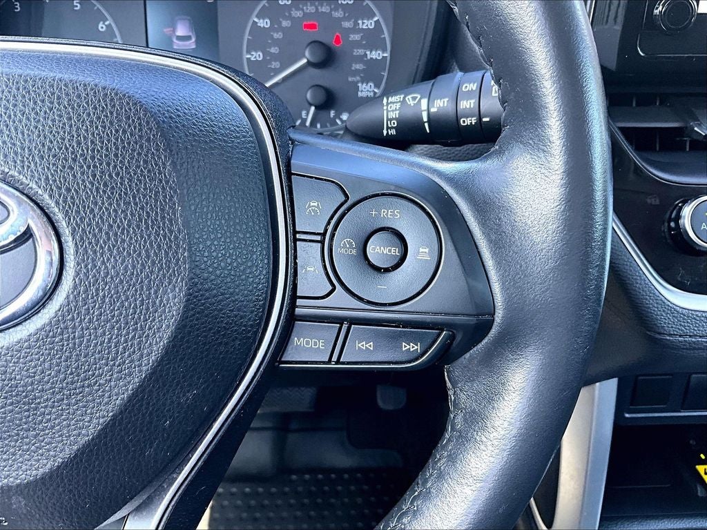 2023 Toyota Corolla Cross LE