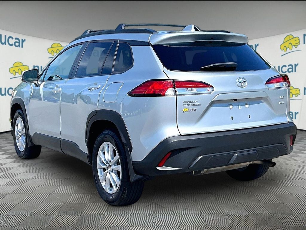 2023 Toyota Corolla Cross LE