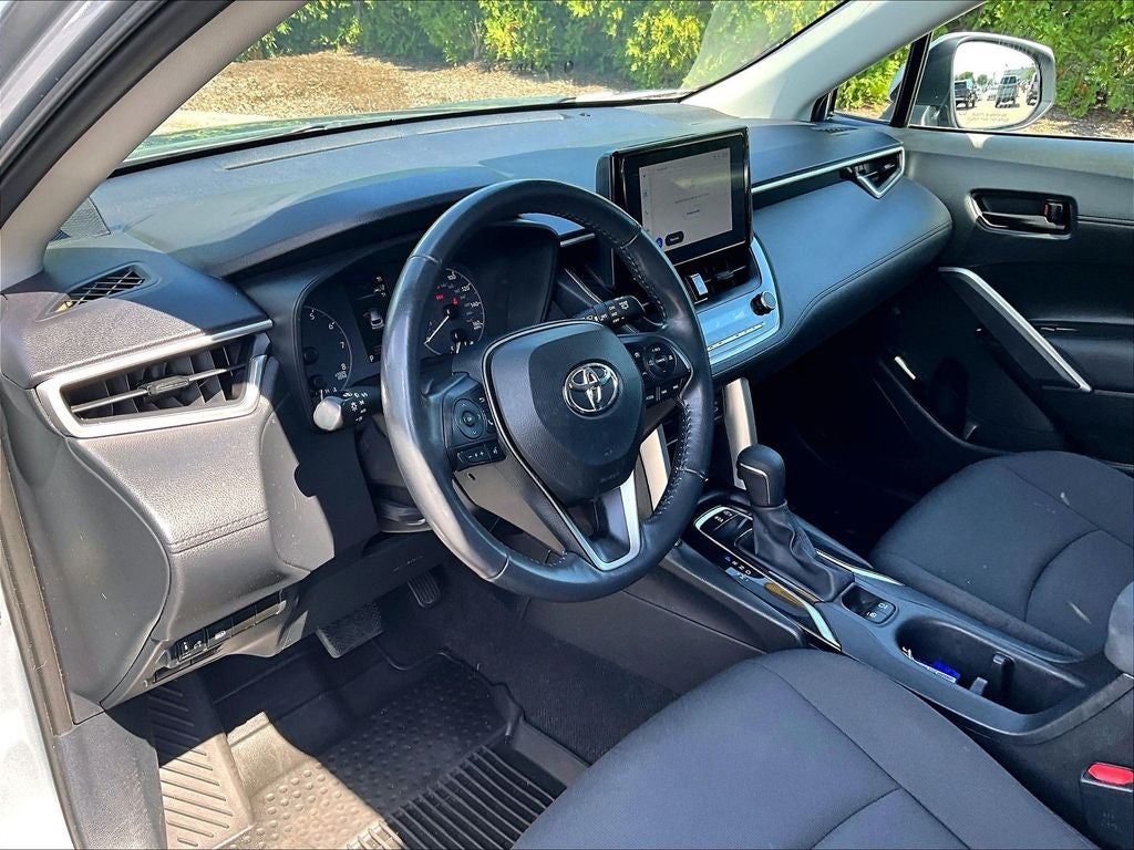 2023 Toyota Corolla Cross LE