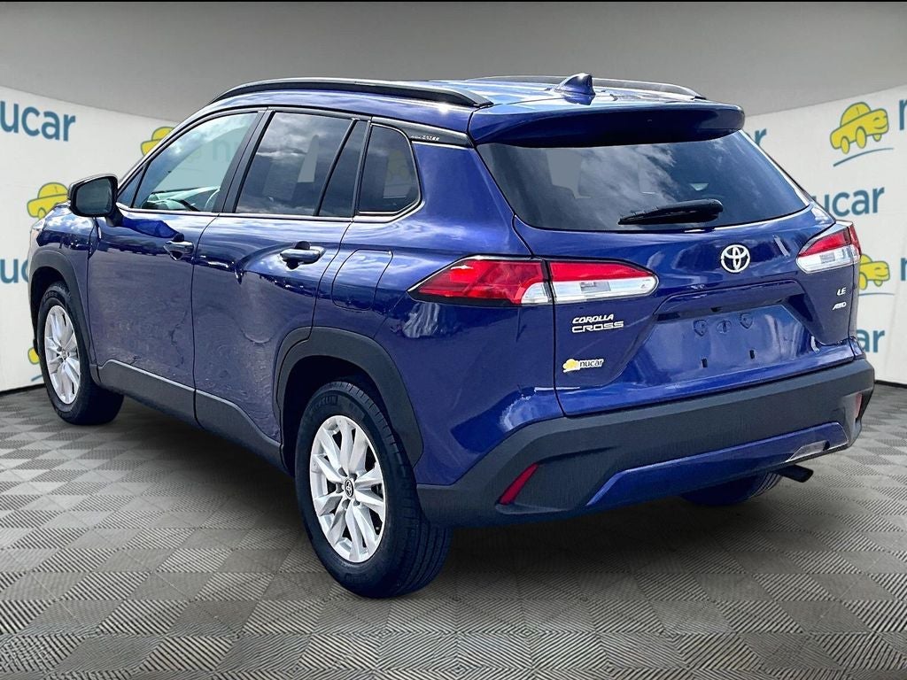 2024 Toyota Corolla Cross LE