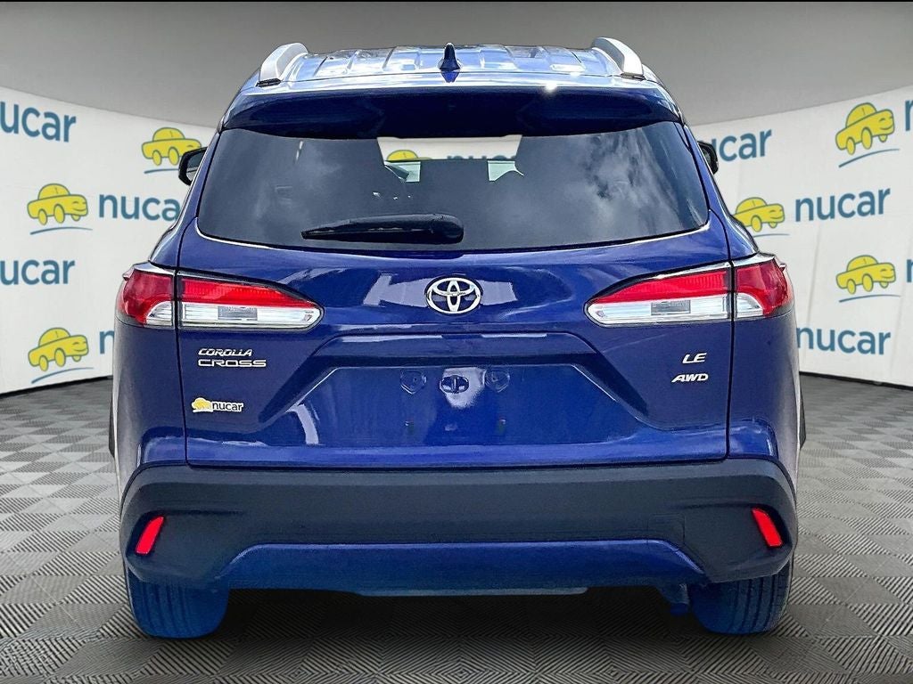 2024 Toyota Corolla Cross LE