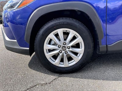 2024 Toyota Corolla Cross LE