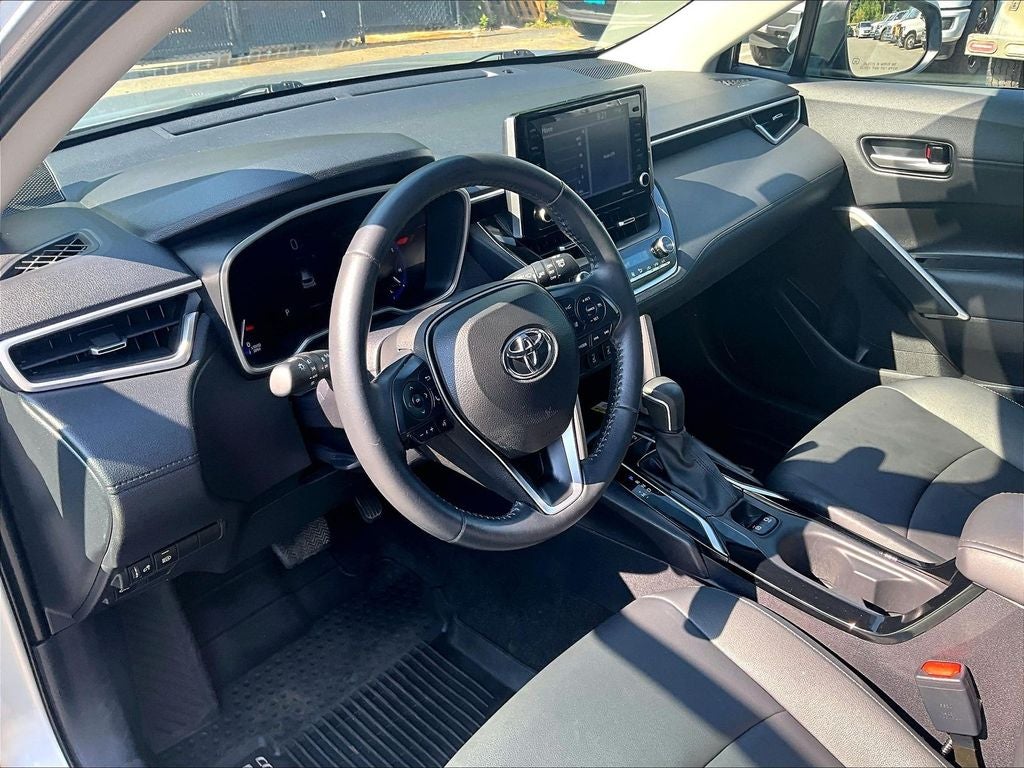 2022 Toyota Corolla Cross XLE