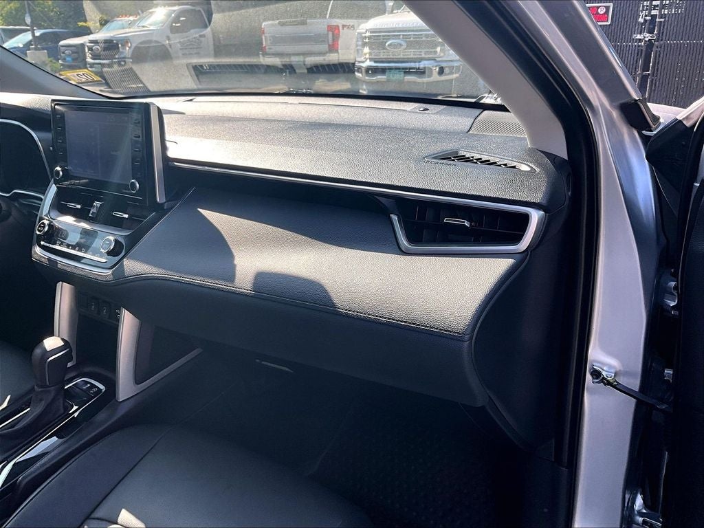 2022 Toyota Corolla Cross XLE