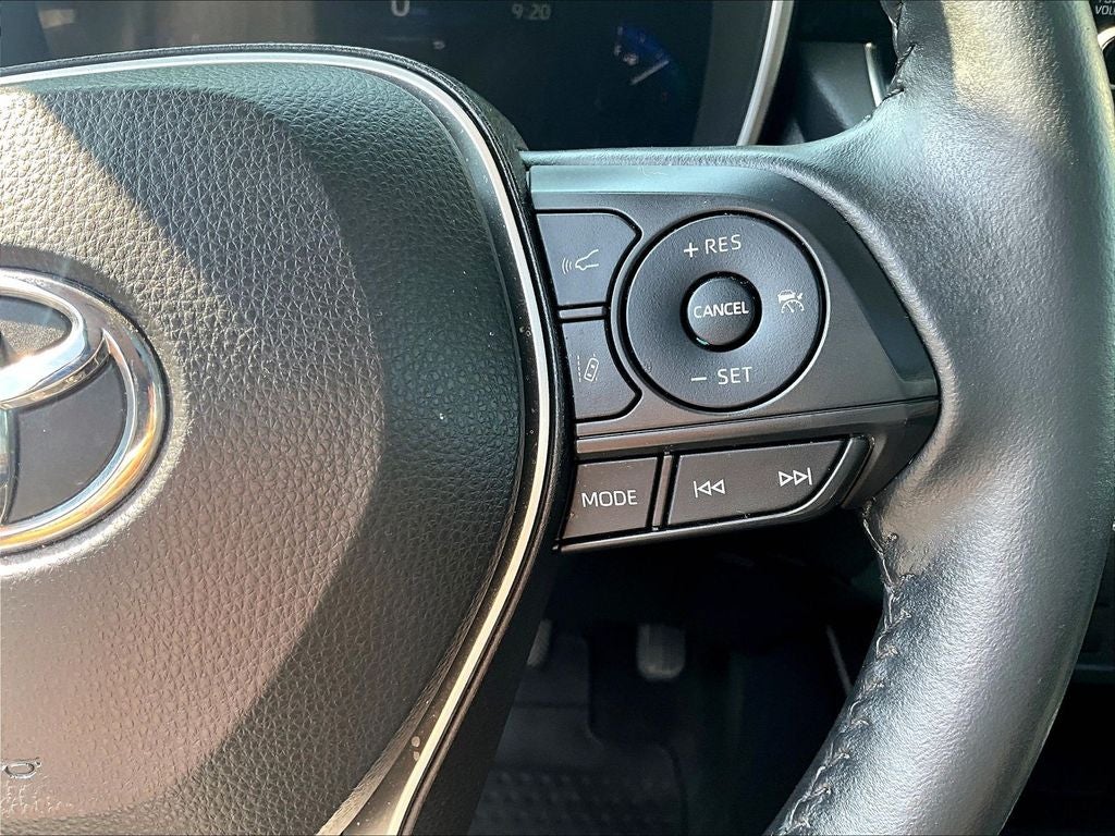 2022 Toyota Corolla Cross XLE