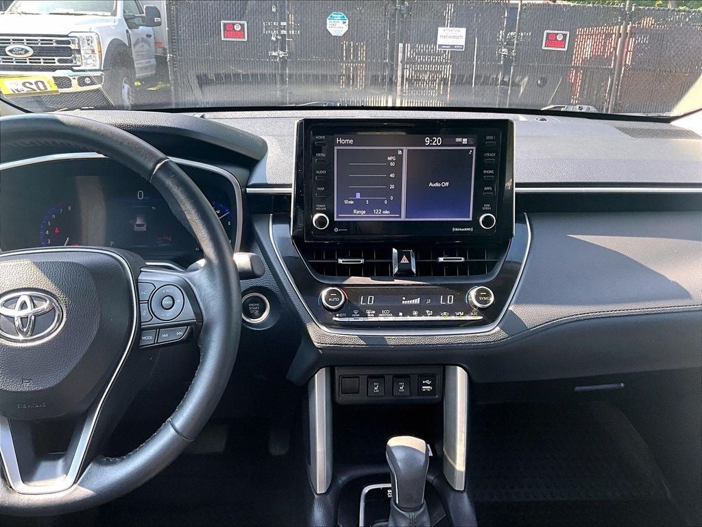 2022 Toyota Corolla Cross XLE