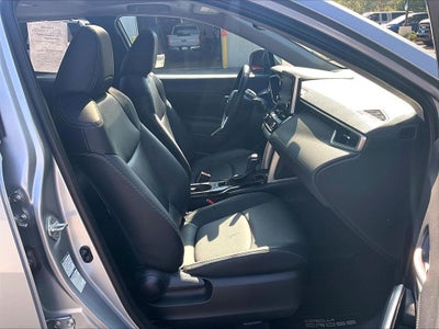 2022 Toyota Corolla Cross XLE