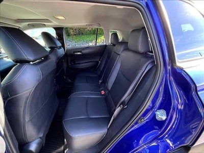2023 Toyota Corolla Cross XLE 4WD (Natl)