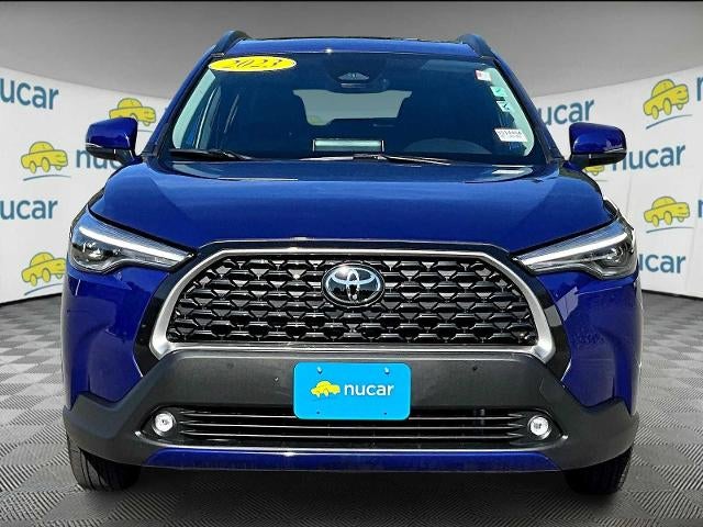 2023 Toyota Corolla Cross XLE 4WD (Natl)