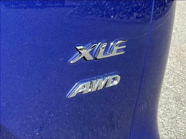 2023 Toyota Corolla Cross XLE 4WD (Natl)