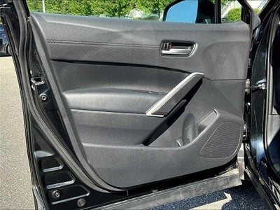 2025 Toyota Corolla Cross XLE 2WD (Natl)