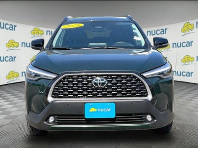 2025 Toyota Corolla Cross XLE