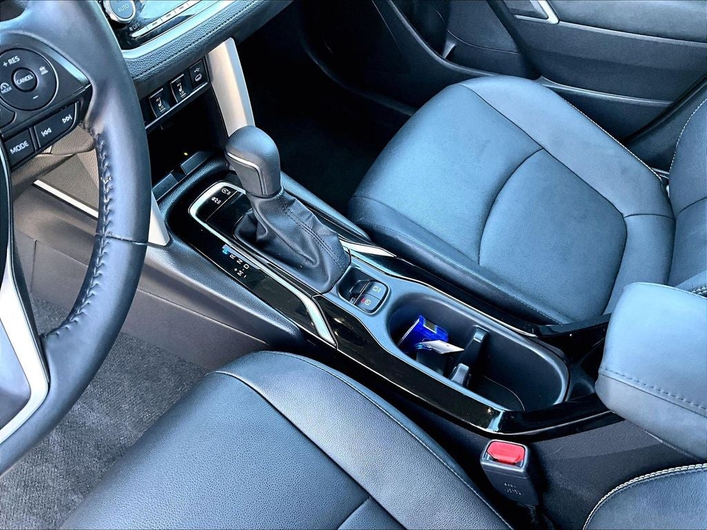 2025 Toyota Corolla Cross XLE