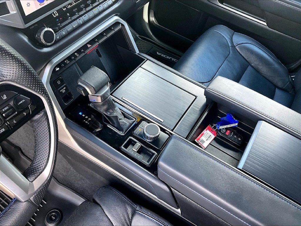 2025 Toyota Sequoia Platinum