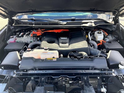 2025 Toyota Sequoia Platinum