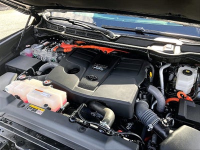 2025 Toyota Sequoia Platinum