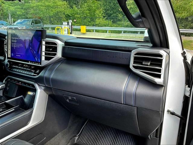 2024 Toyota Sequoia Platinum 4WD (Natl)