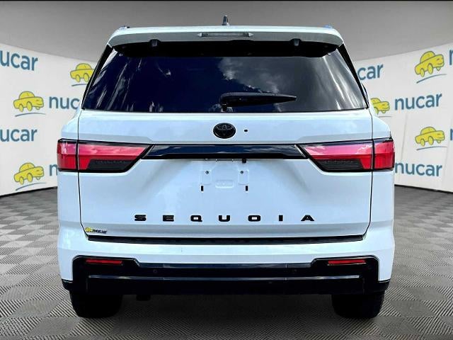 2024 Toyota Sequoia Platinum 4WD (Natl)