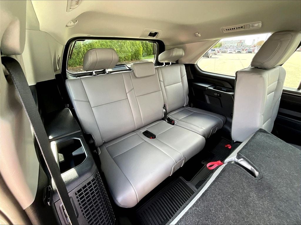 2024 Toyota Sequoia SR5
