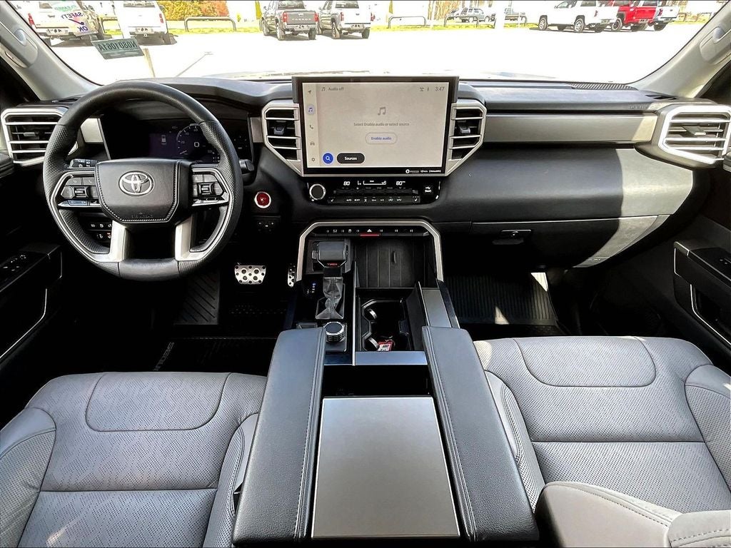 2024 Toyota Sequoia SR5