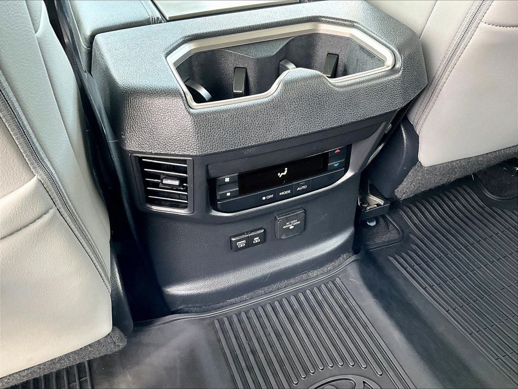 2024 Toyota Sequoia SR5