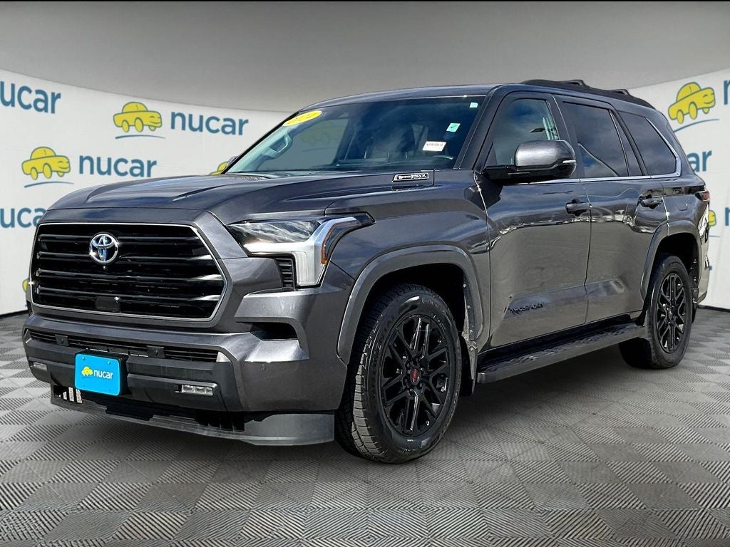 2024 Toyota Sequoia SR5