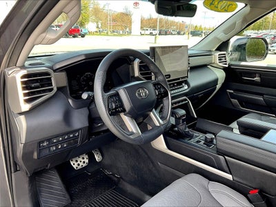 2024 Toyota Sequoia SR5