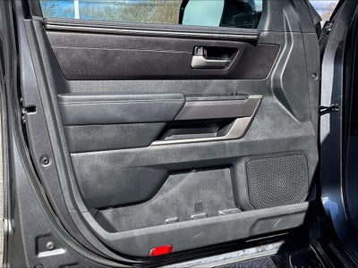 2024 Toyota Sequoia SR5