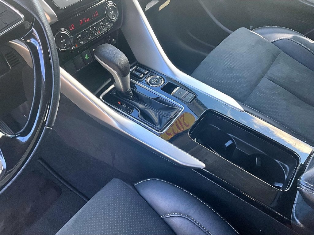 2025 Mitsubishi Eclipse Cross SE