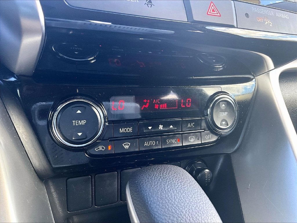 2025 Mitsubishi Eclipse Cross SE