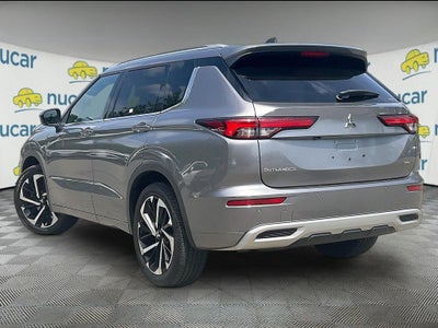 2022 Mitsubishi Outlander SEL