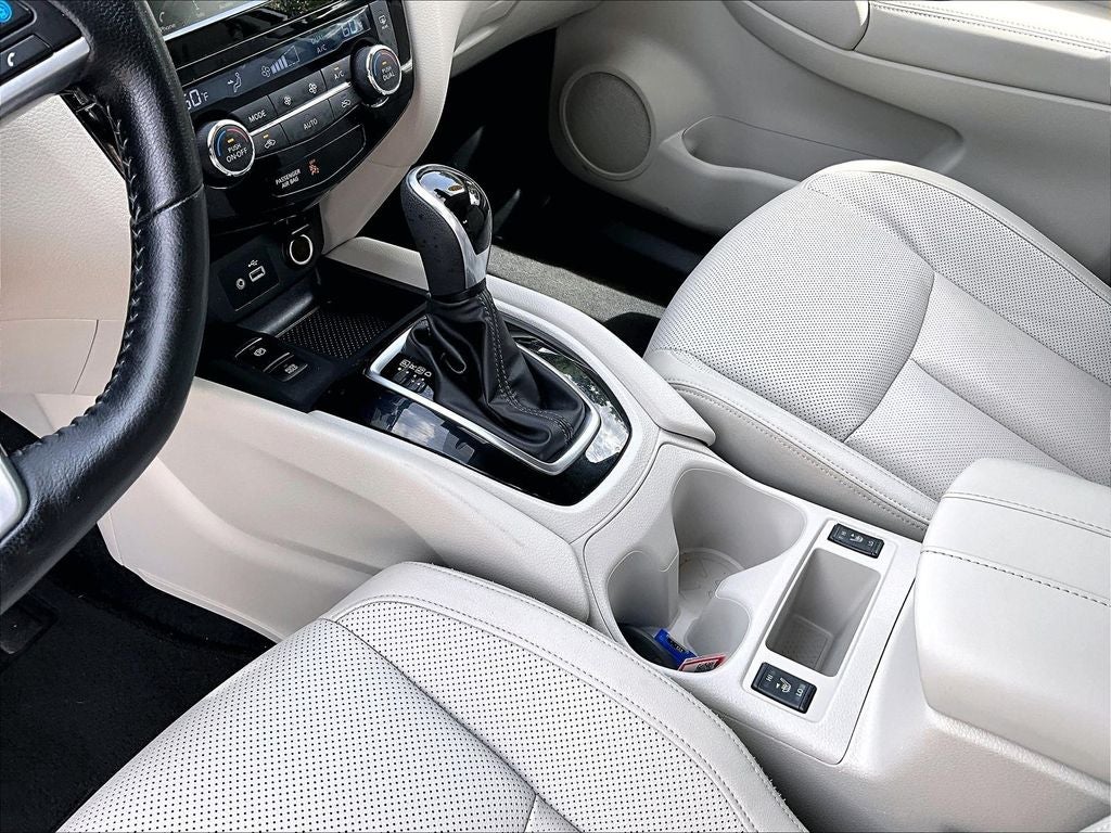 2022 Nissan Rogue Sport SL