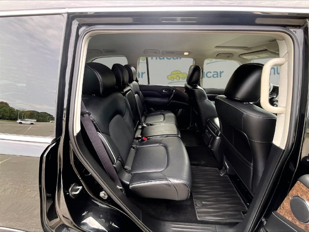 2023 INFINITI QX80 Premium Select