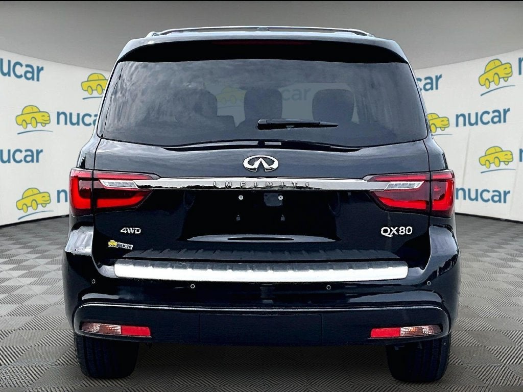 2023 INFINITI QX80 Premium Select