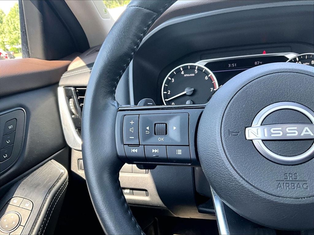 2023 Nissan Rogue SL