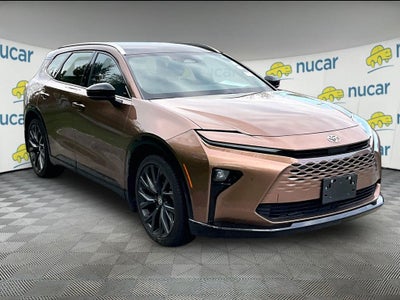 2025 Toyota Crown Signia Limited