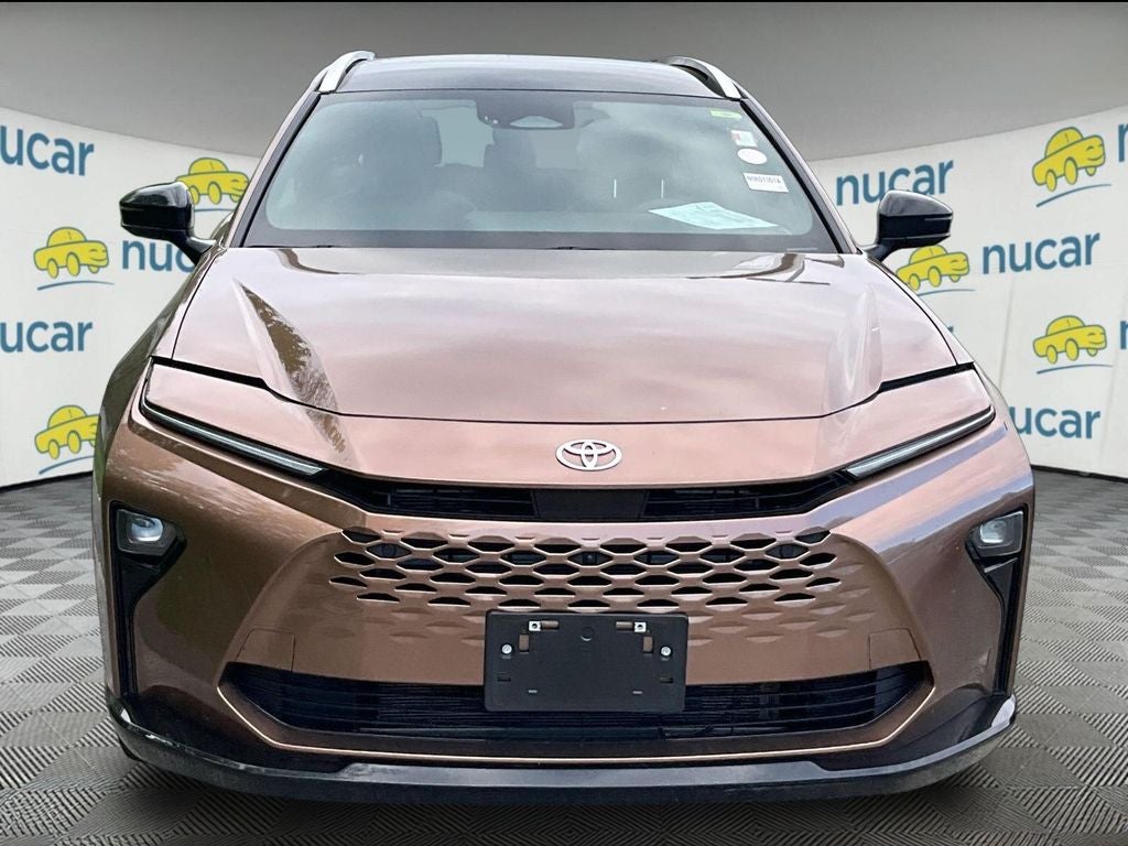 2025 Toyota Crown Signia Limited