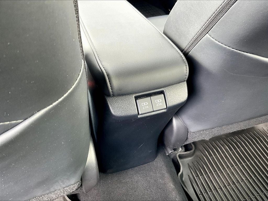 2022 Toyota Prius Prime XLE