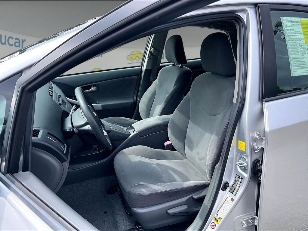 2010 Toyota Prius III