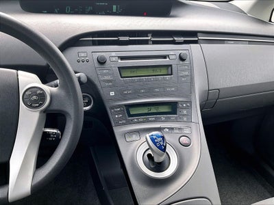 2010 Toyota Prius III