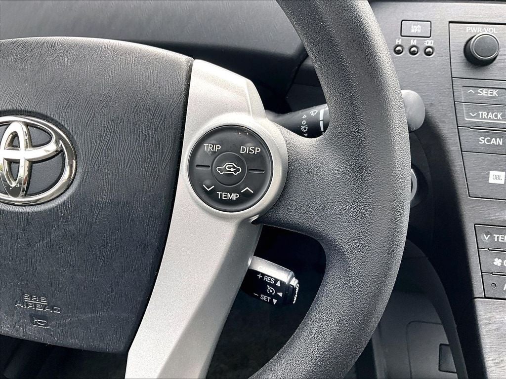2010 Toyota Prius III