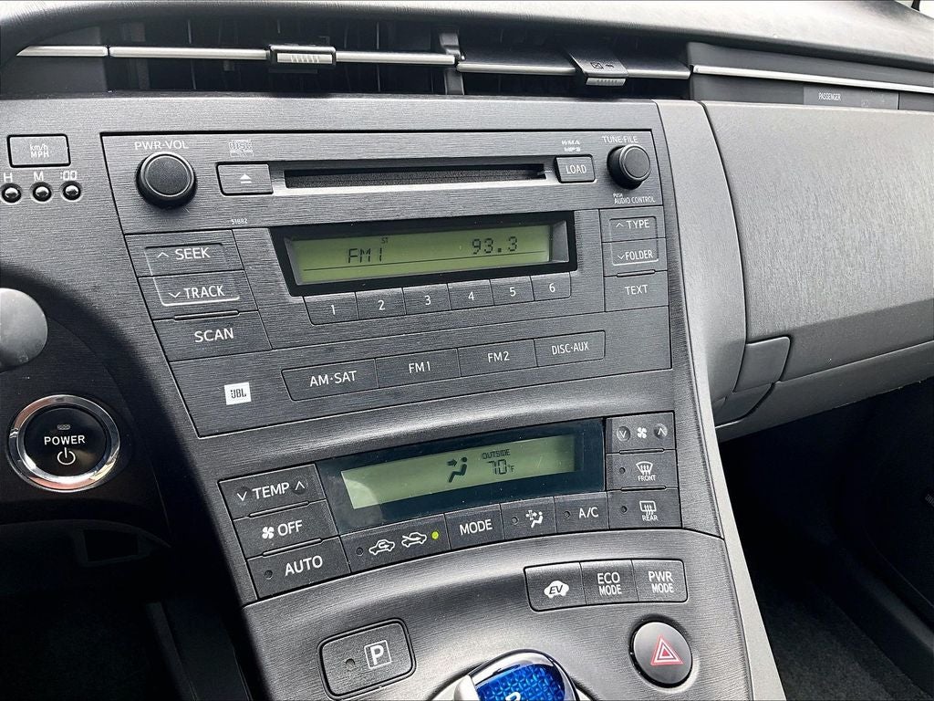 2010 Toyota Prius III